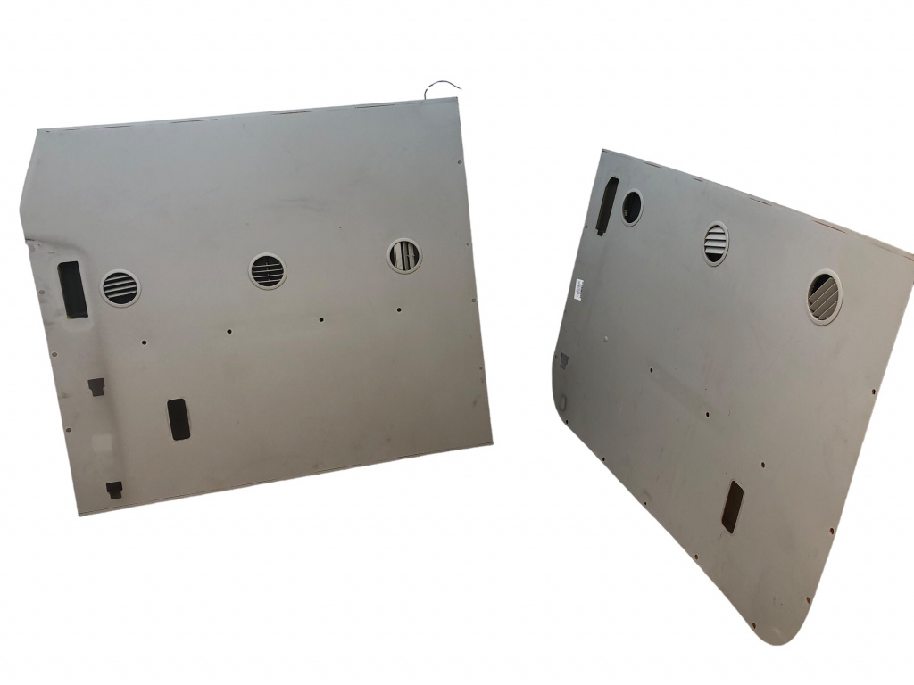 Plafon parte spate Volkswagen Transpoter T5 (2003-2015) 2.0 TDI CAAC 7H1867527E / 7H0867 521AN