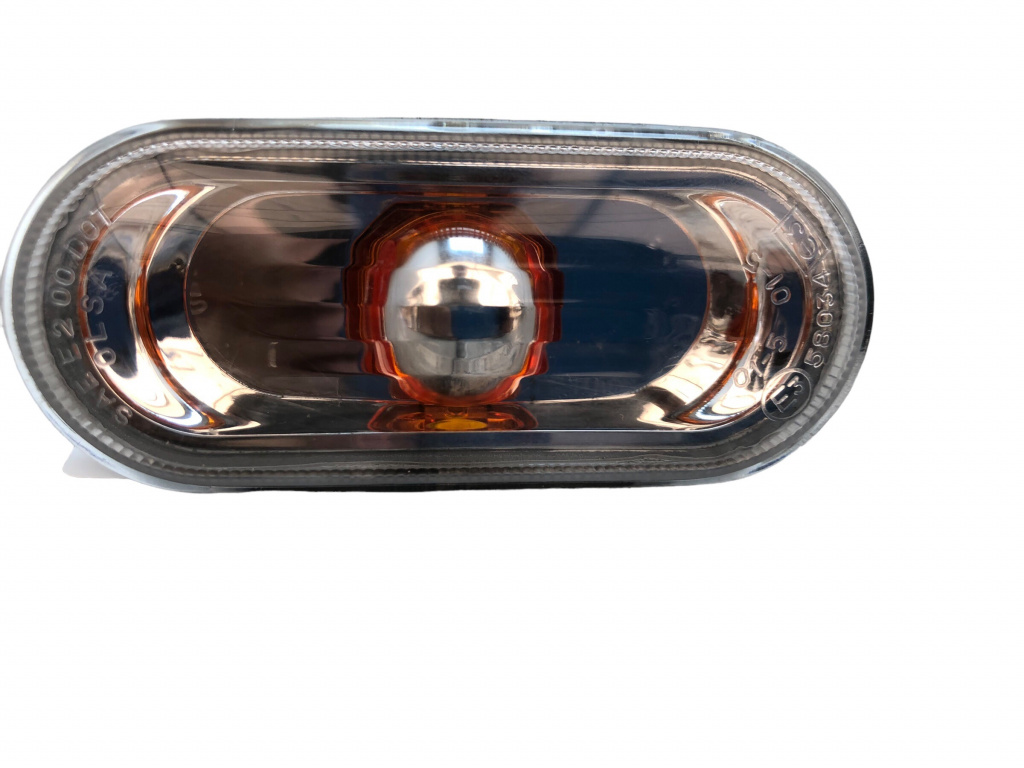Lampa semnalizare pe aripa Volkswagen Transpoter T5 (2003-2015) 2.0 TDI CAAC 7H0949117A