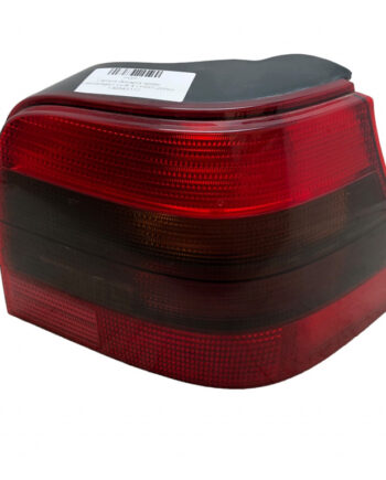 Lampa dreapta spate Volkswagen Golf 4 (1997-2006) 1J6945112