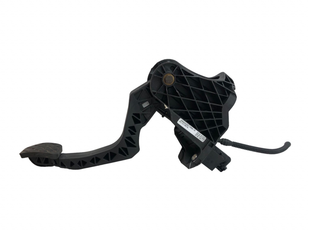 Pedala ambreiaj GOLF 5 (2003-2009) 1.6 75KW BENZINA BSE 1K1721321B9B9