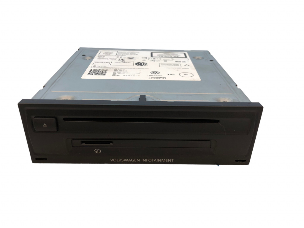 Unitate de comandă bloc electronic informare cu radio Volkswagen Passat B8 (2014-2019) 2.0 TDI (150 CP) CRLB 3Q0035819