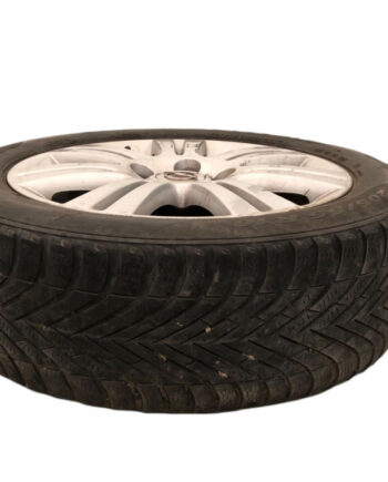 Janta aliaj All Season echipata cu anvelopa Pirelli Winter 205/55 R16 91 H