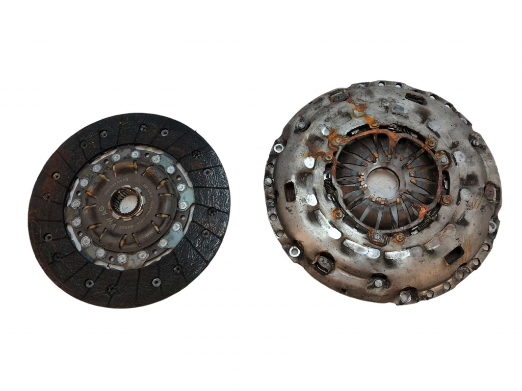 Set ambreiaj Tiguan 4MOTION (2009-2011) 2.0 (140 CP) TDI CBAB 03L141015JX