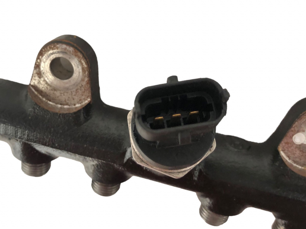 Rampa injectie Renault Captur J87 (2013-2017) 1.5 DCI K9K 608 175215346R - imagine 2