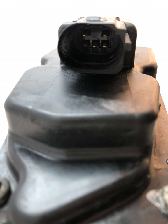 Supapa egr Tiguan 4MOTION (2009-2011) 2.0 (140 CP) TDI CBAB 03L131501G - imagine 6