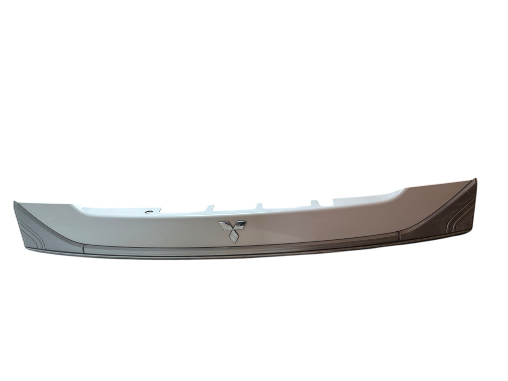 Ornament capota spate Mitsubishi Outlander GF7W 2012-2022 cod 5817A265WA 2.0 16V 4J11-0-32L (110 KW)