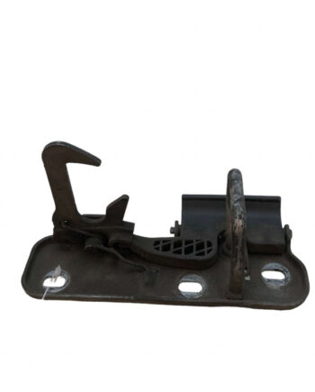 Carlig siguranta capota motor Tiguan 4MOTION (2009-2011) 2.0 (140 CP) TDI CBAB 1K0823480
