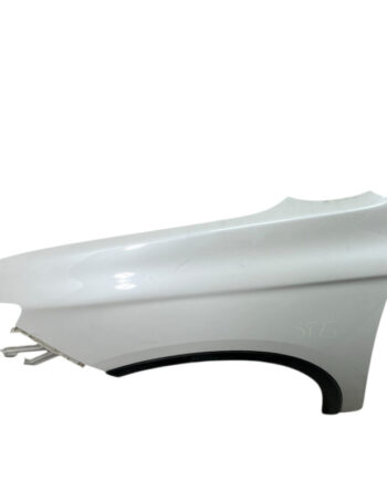 Aripa stanga Mitsubishi Outlander GF7W 2012-2022 cod 5220J879 2.0 16V 4J11-0-32L (110 KW)