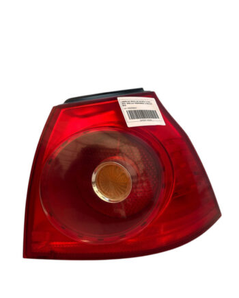 LAMPA EXT SPATE DR VW GOLF V (1K1) 2003 - 2006 1.4 16V BCA 1390 55kW cod 1K6945096AA