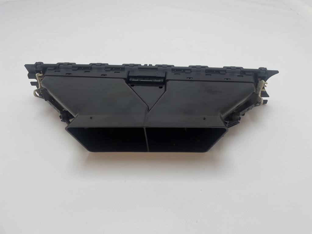 Grila aer bord Bmw Seria 3 E91 (2008-2012) 2.0 D 105KW N47 64229130458 - imagine 4