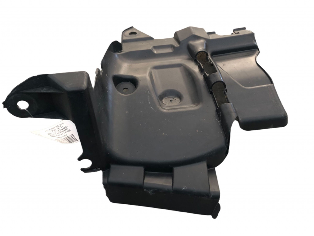 Element inchidere carenaj roata fata stanga OE Dacia LOGAN 2 SD (2012-2020) 1.2 16V BENZINA D4F(732) 638312139R - imagine 3